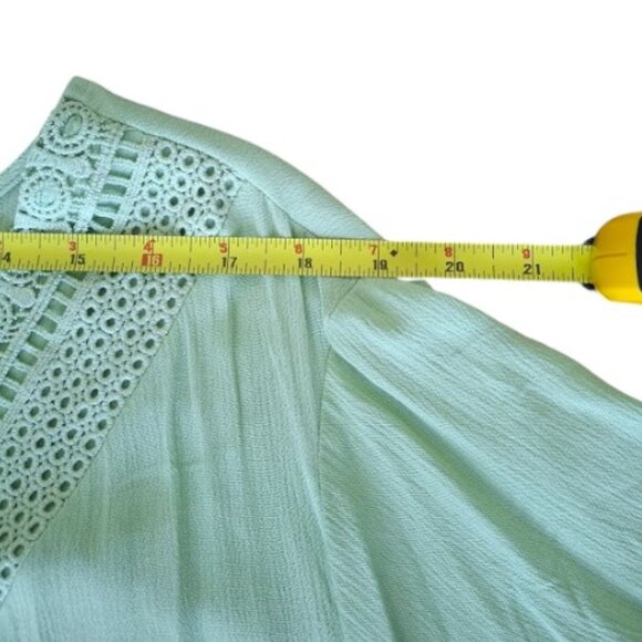 Torrid Babydoll Crinkle Gauze Crochet Inset Lace Up Top Women's Cute Green Sz 5X - Picture 9 of 14